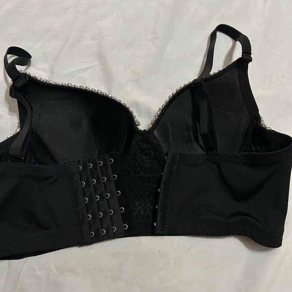 Glamorous Silver and Black Embellished Camisole - Picture 3 of 4